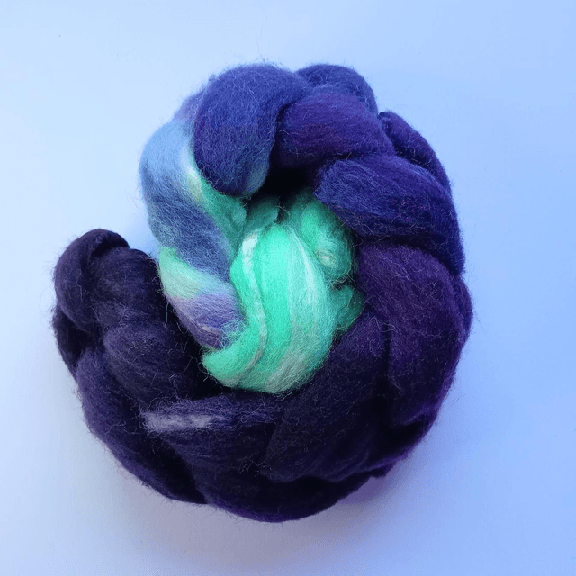 Hand dyed Shetland/Silk blend - Spring Aurora gradient