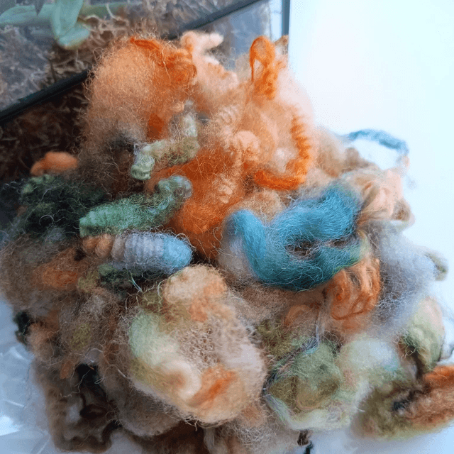 Effects Fibre - Scoured and Hand Dyed Shetland x Kent Romney.