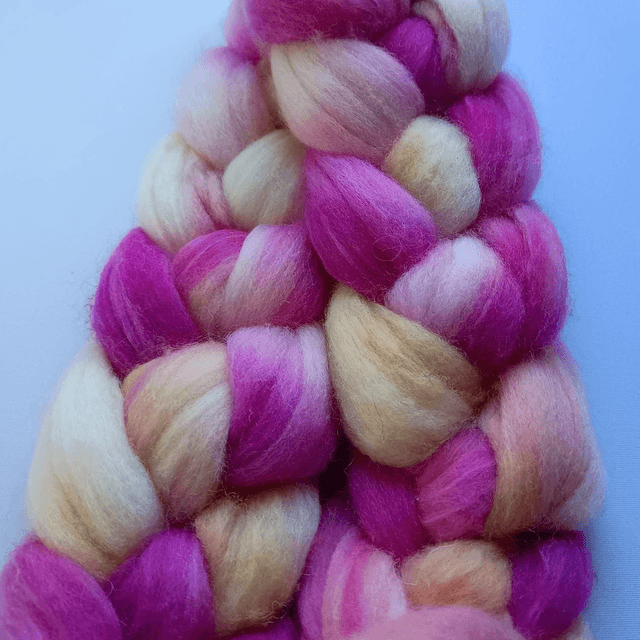 Hand dyed Shetland/Polwarth/Silk blend - Peach blossom